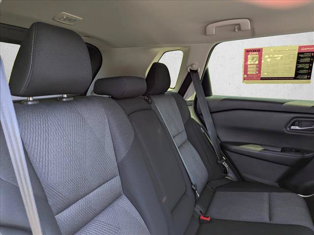Used 2024 Nissan Rogue SV FWD image 20