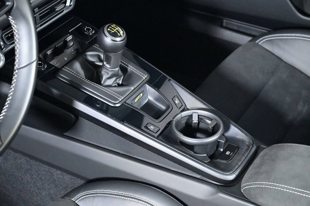 Certified 2022 Porsche 911 GT3 RWD image 16