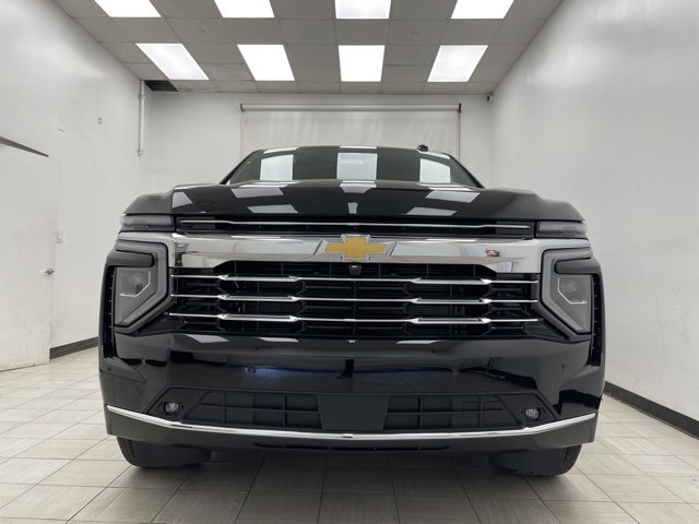 New 2026 Chevrolet Suburban LT w/ Comfort Package image 16