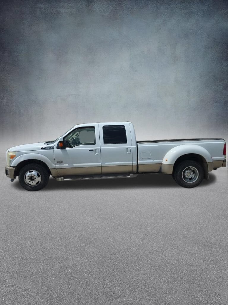 Used 2011 Ford F350 King Ranch RWD image 2