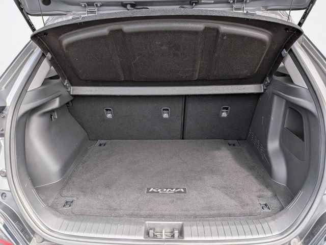 Used 2023 Hyundai Kona SEL FWD image 12