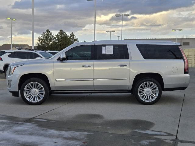 Used 2018 Cadillac Escalade ESV Platinum AWD/4WD image 46