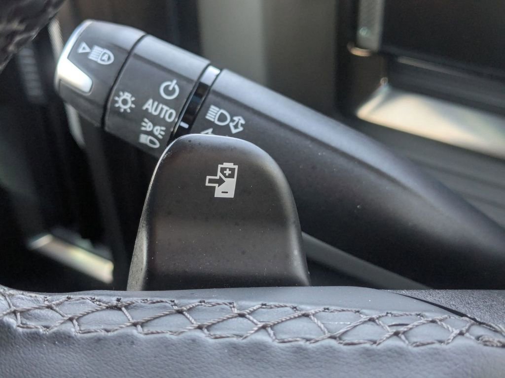 Used 2024 GMC Hummer EV 3X image 24