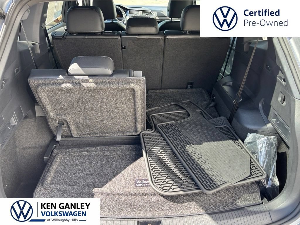 Certified 2024 Volkswagen Tiguan SE R-Line FWD image 29
