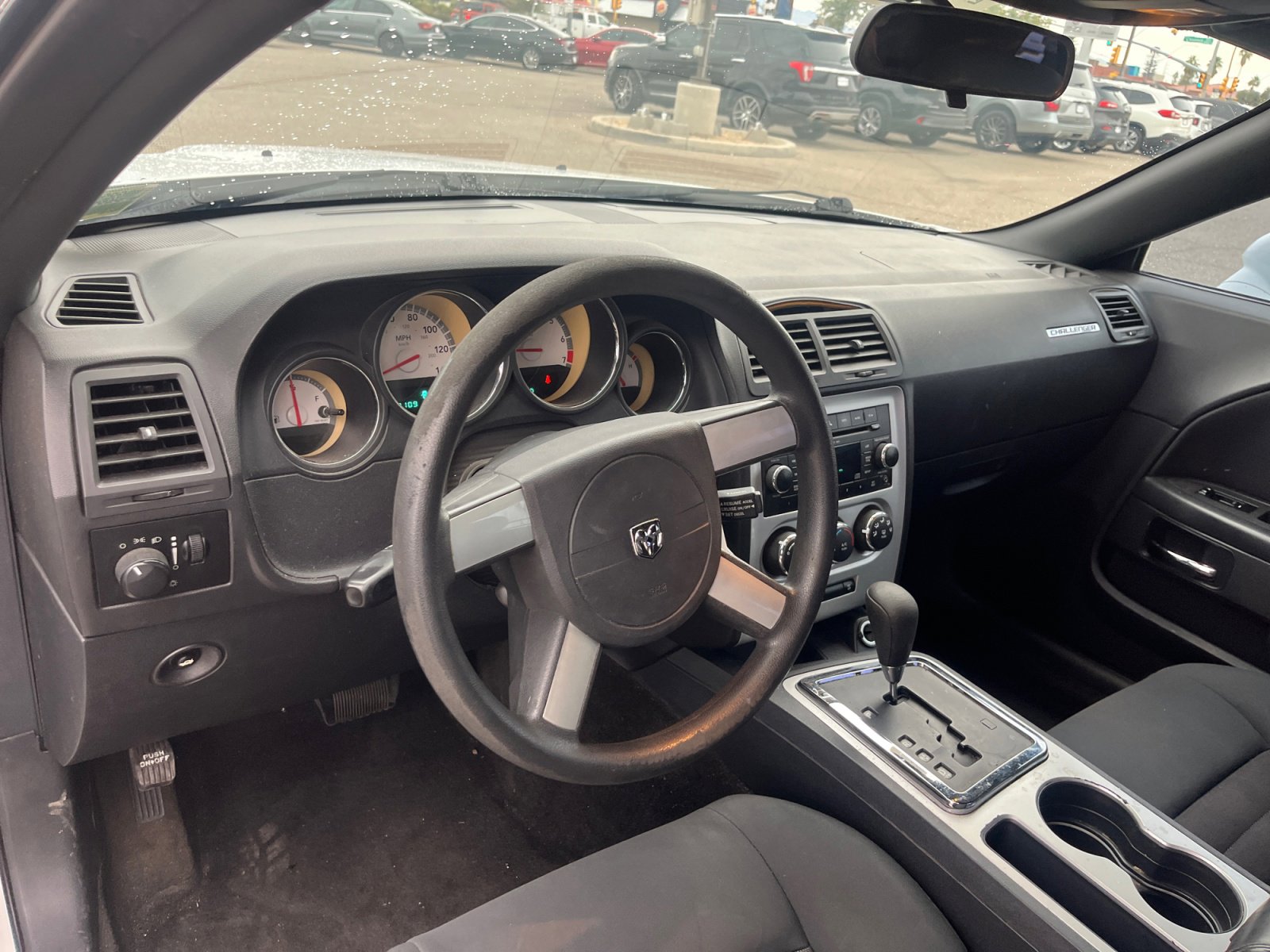 Used 2010 Dodge Challenger SE image 20