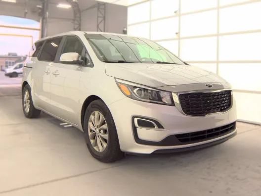 Used 2021 Kia Sedona LX FWD image 4