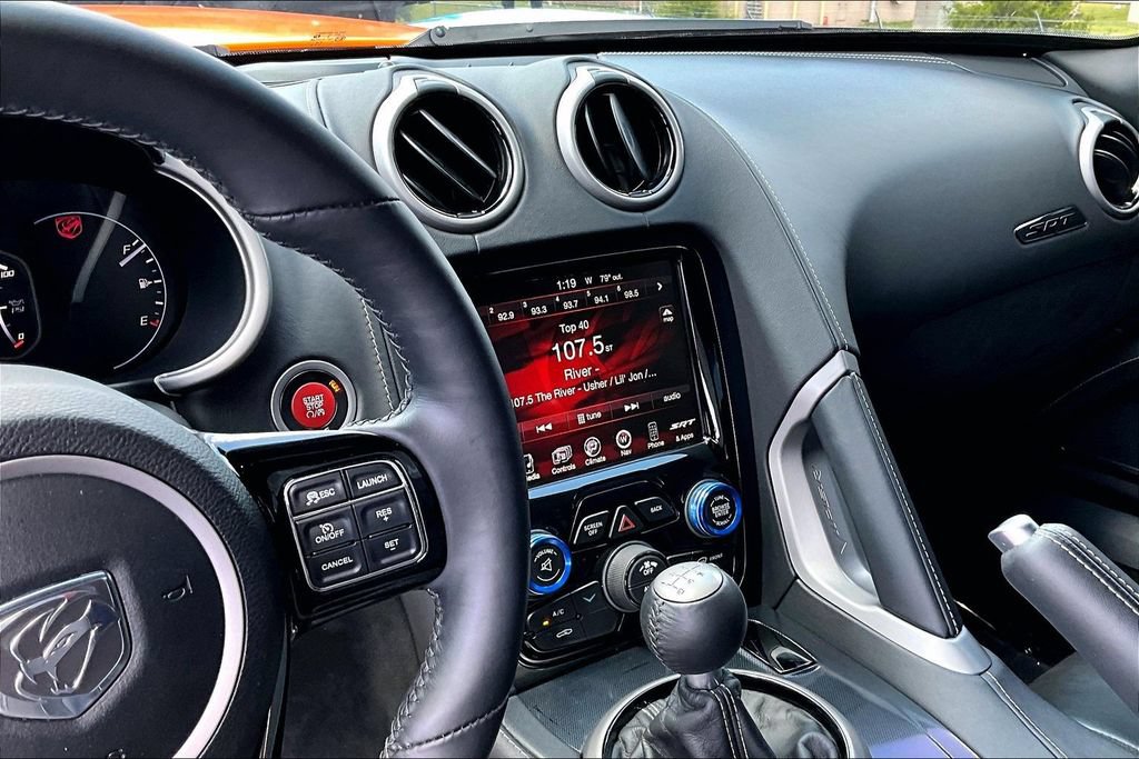 Used 2015 Dodge Viper SRT-10 RWD image 11