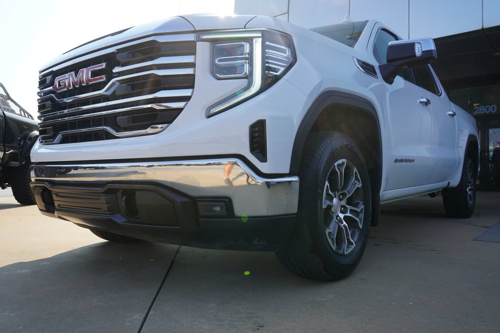 Used 2025 GMC Sierra 1500 SLT RWD image 5