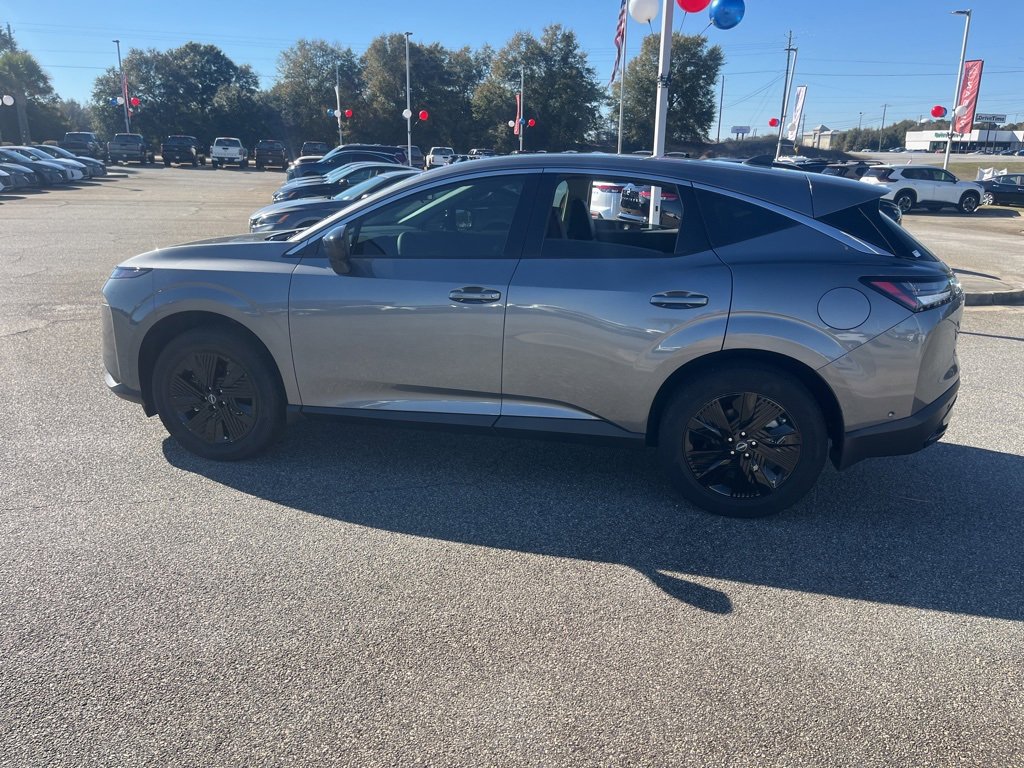 Used 2025 Nissan Murano SV image 4