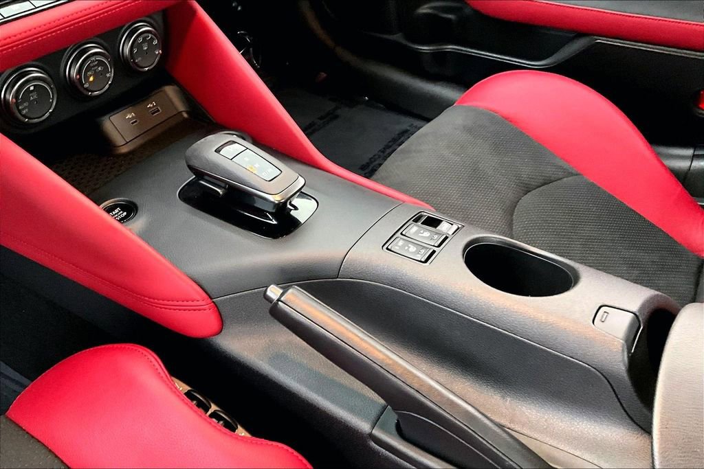 Used 2024 Nissan Z Performance w/ Floor Mat Package image 18