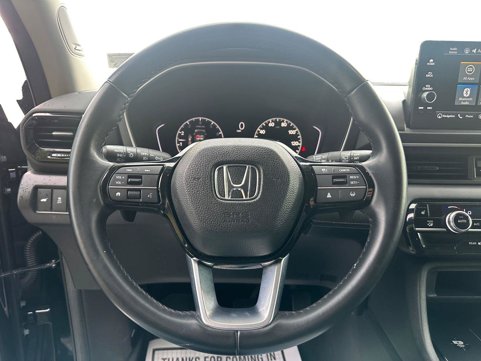 Used 2024 Honda Pilot Touring image 16