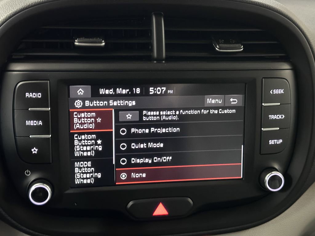 Used 2023 Kia Soul LX w/ LX Technology Package image 41