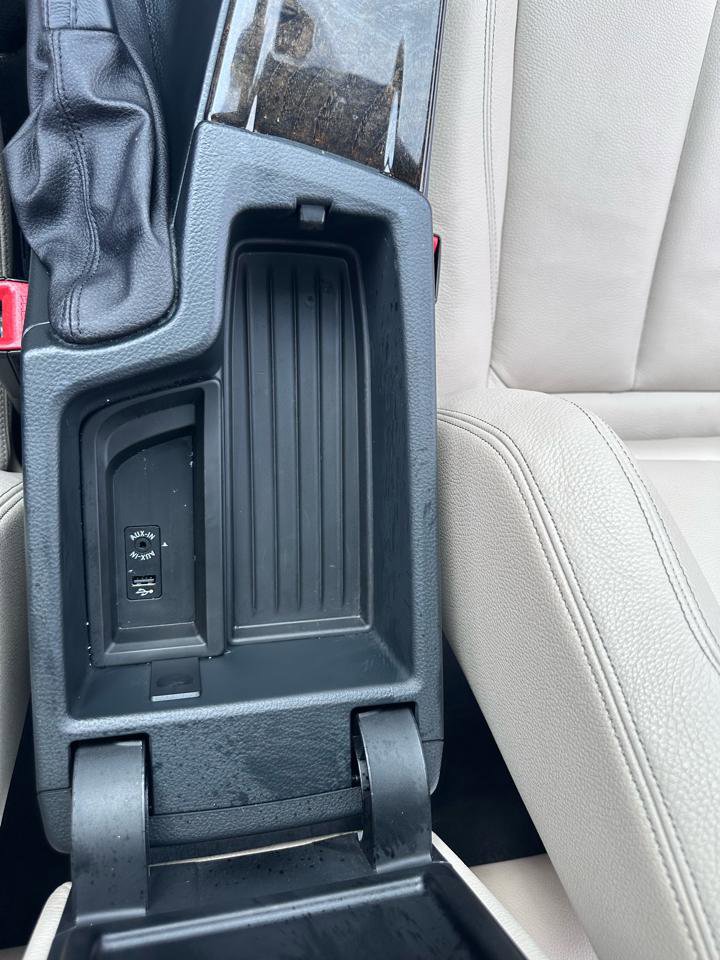 Used 2017 BMW 330i Sedan image 41