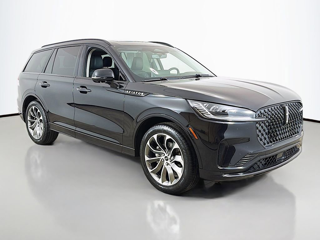 Used 2025 Lincoln Aviator AWD w/ Jet Appearance Package image 2