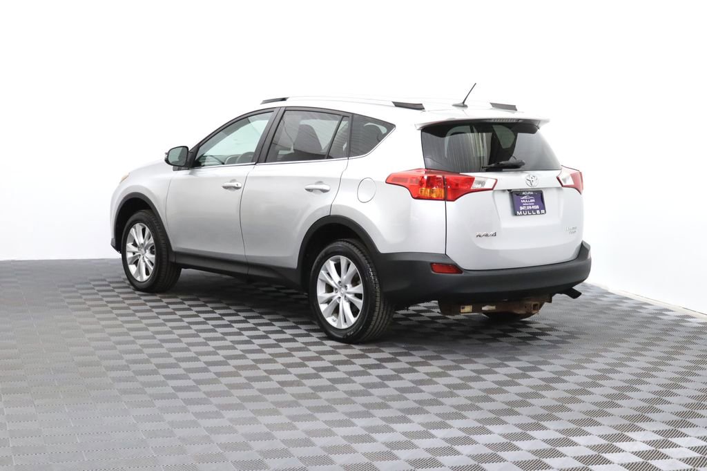 Used 2014 Toyota RAV4 Limited w/ Technology Package image 7