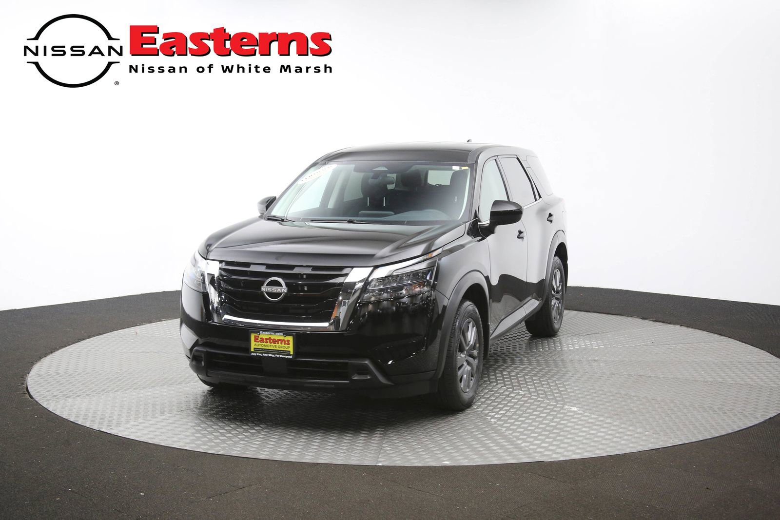 Used 2024 Nissan Pathfinder S AWD/4WD image 53