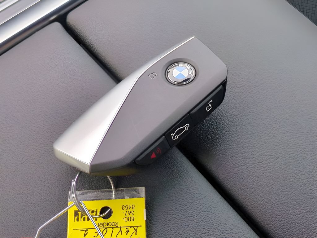 New 2026 BMW X5 xDrive40i w/ M Sport Package AWD/4WD image 30