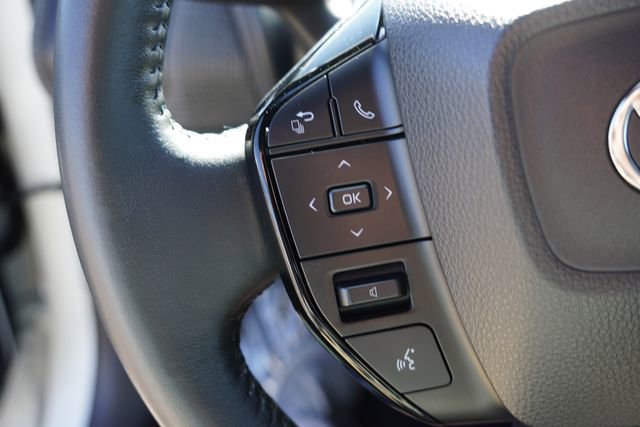 Used 2023 Toyota bZ4X Limited w/ Weather Package AWD/4WD image 34