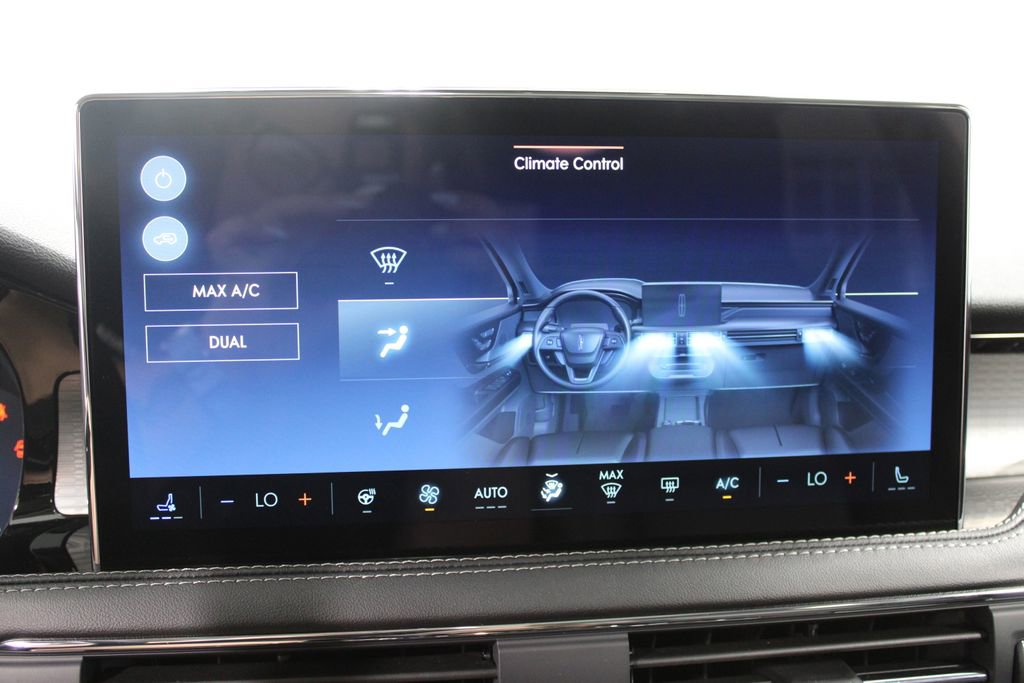 New 2025 Lincoln Corsair FWD w/ Equipment Group 101A image 49