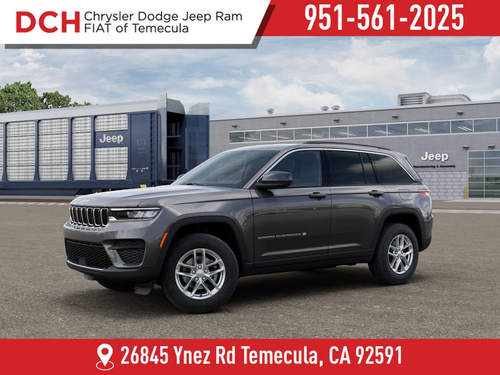 New 2026 Jeep Grand Cherokee Laredo AWD/4WD image 1