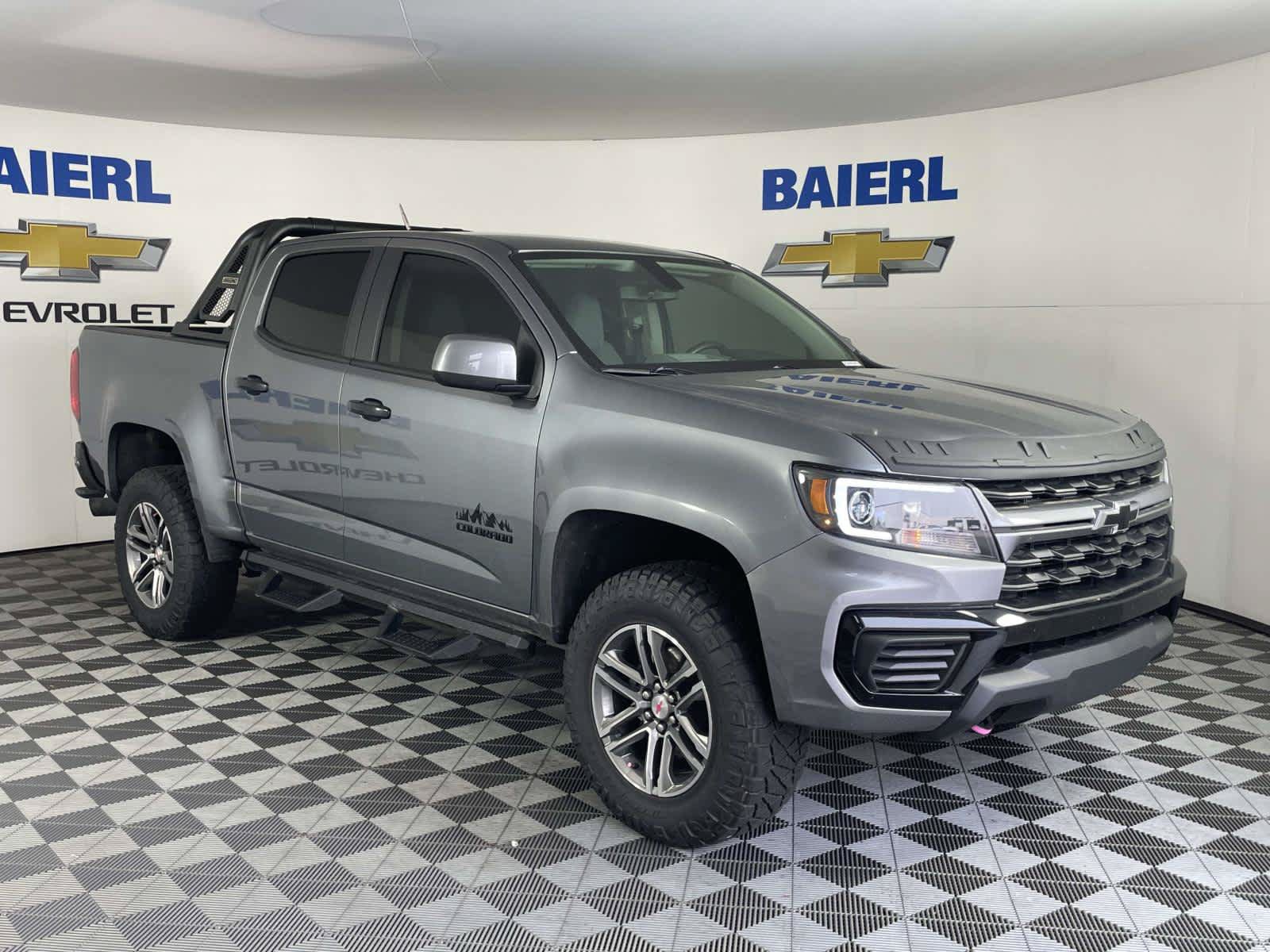 Used 2022 Chevrolet Colorado W/T w/ Custom Special Edition AWD/4WD image 7