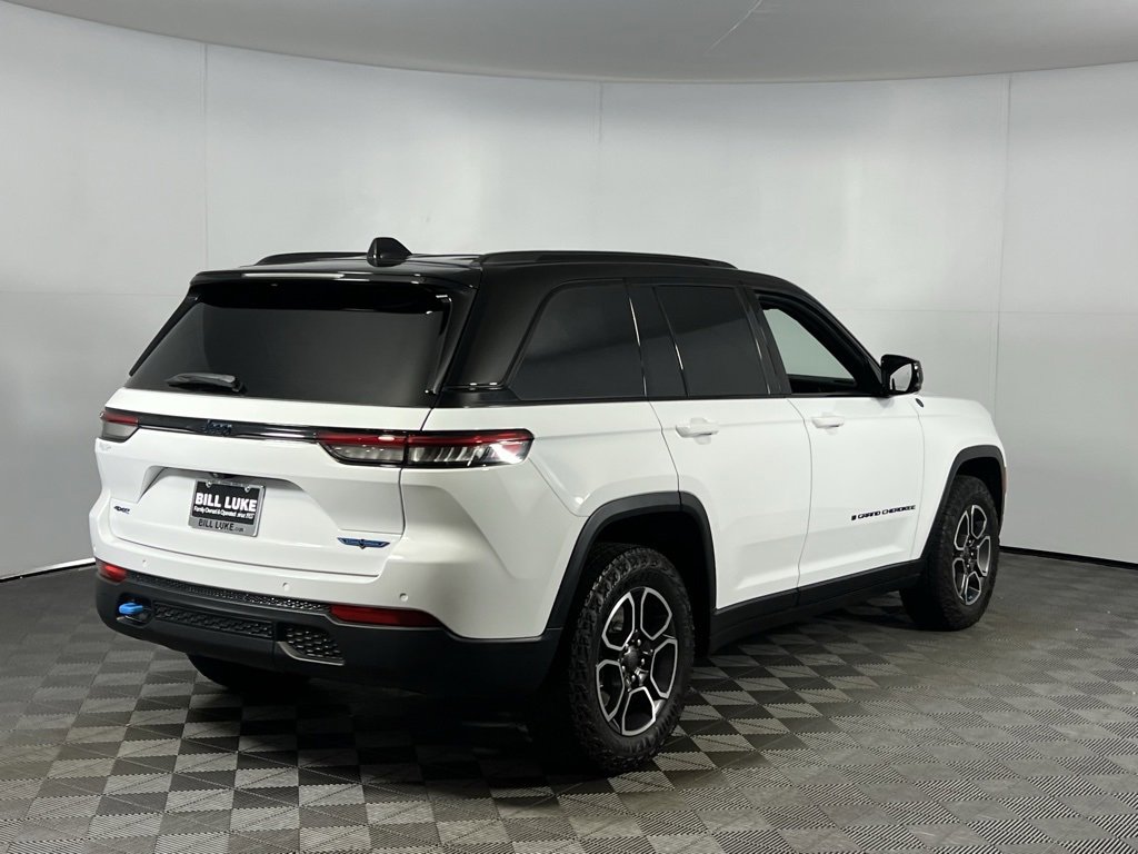 Used 2023 Jeep Grand Cherokee Trailhawk w/ Advanced Protech Group II image 6