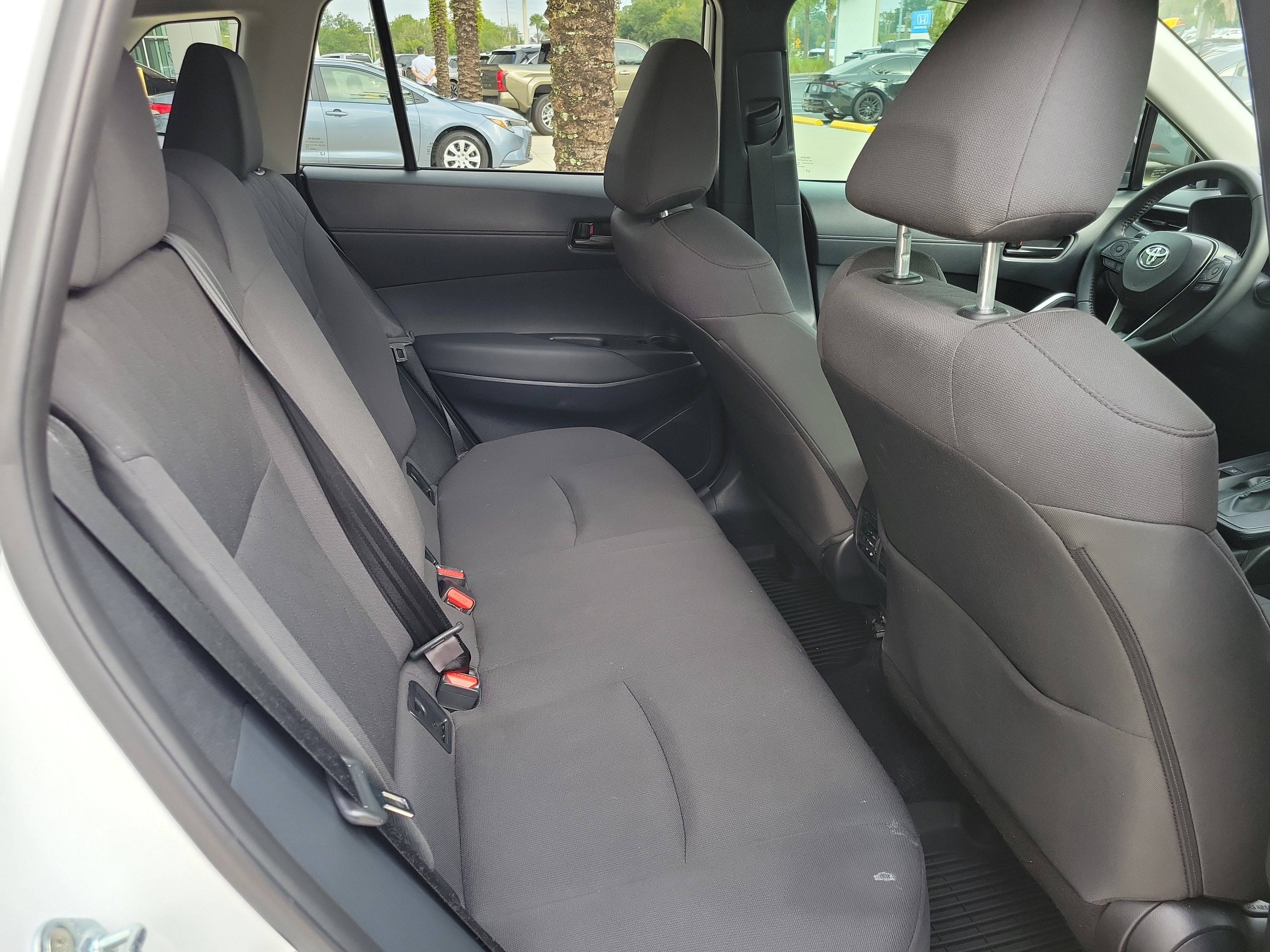 Certified 2026 Toyota Corolla Cross LE FWD image 30