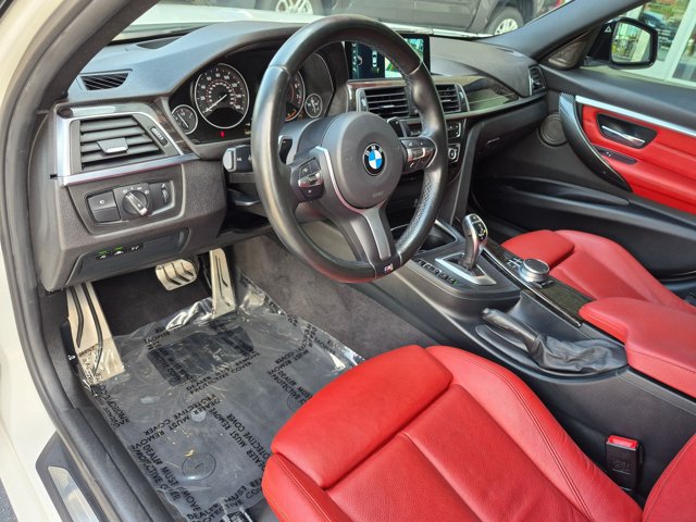 Used 2017 BMW 340i Sedan RWD image 10