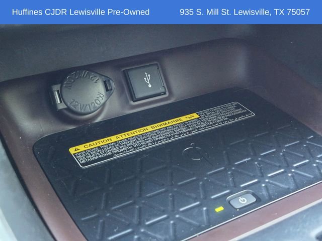 Used 2021 Toyota RAV4 Limited image 21