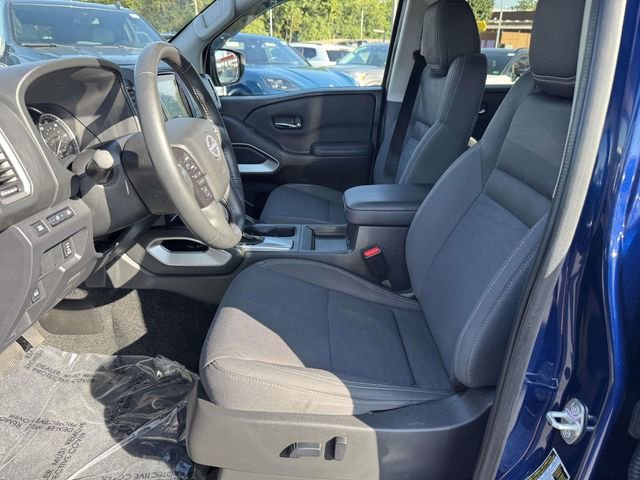 Used 2023 Nissan Frontier SV w/ SV Convenience Package image 11