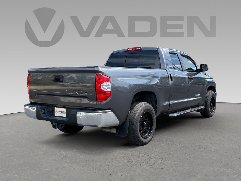 Used 2017 Toyota Tundra SR5 w/ SR5 Upgrade Package image 19