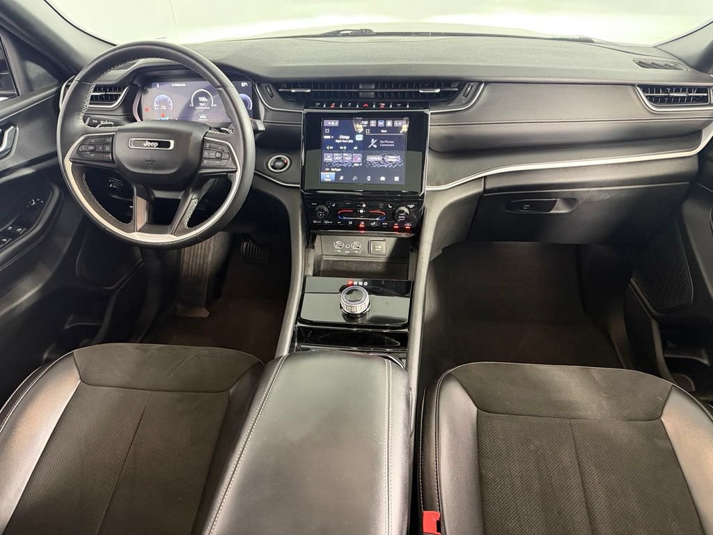 Certified 2023 Jeep Grand Cherokee L Laredo AWD/4WD image 12
