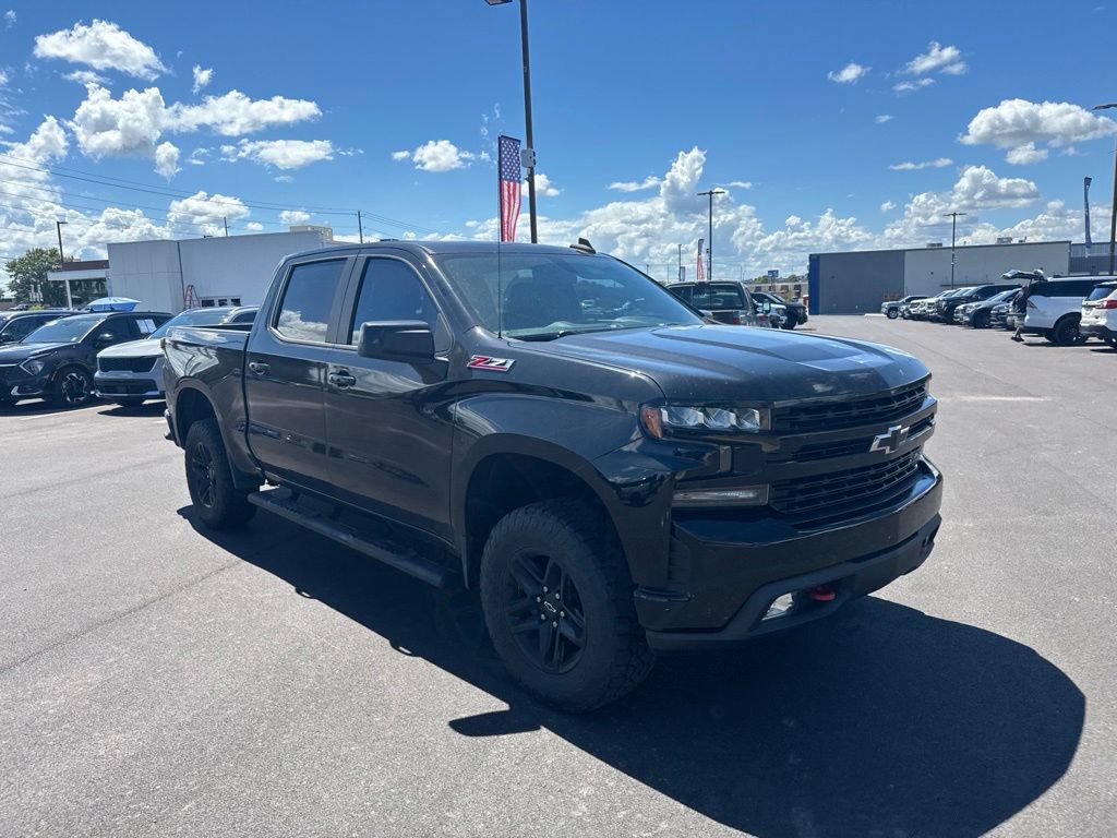 Used 2019 Chevrolet Silverado 1500 LT Trail Boss AWD/4WD image 18