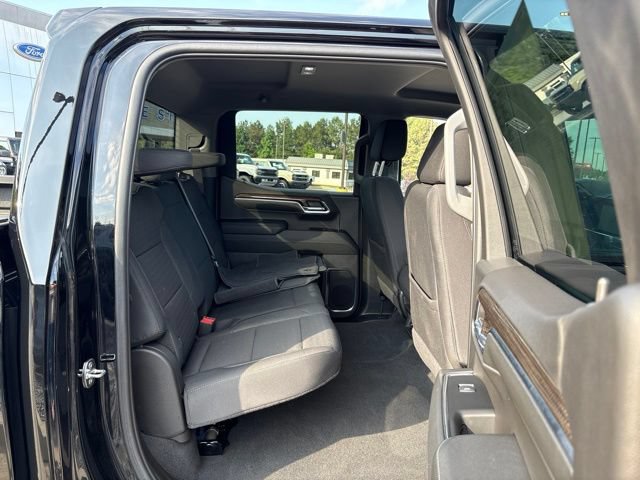 Used 2024 Chevrolet Silverado 1500 LT AWD/4WD image 24