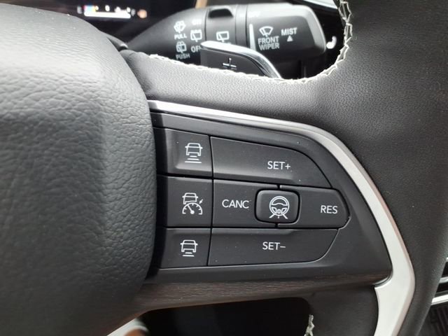 New 2026 Jeep Grand Cherokee Altitude RWD image 24