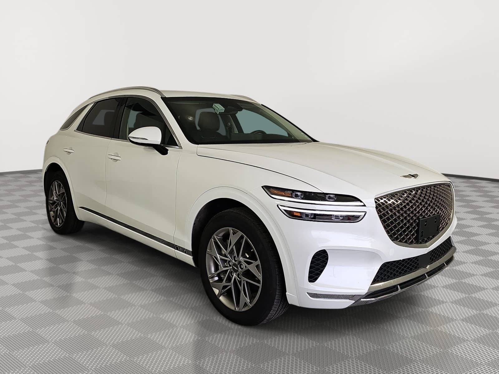 Used 2025 Genesis GV70 2.5T AWD/4WD image 2
