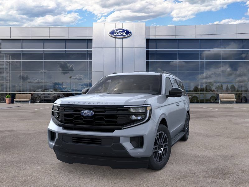 New 2026 Ford Expedition Active RWD image 2