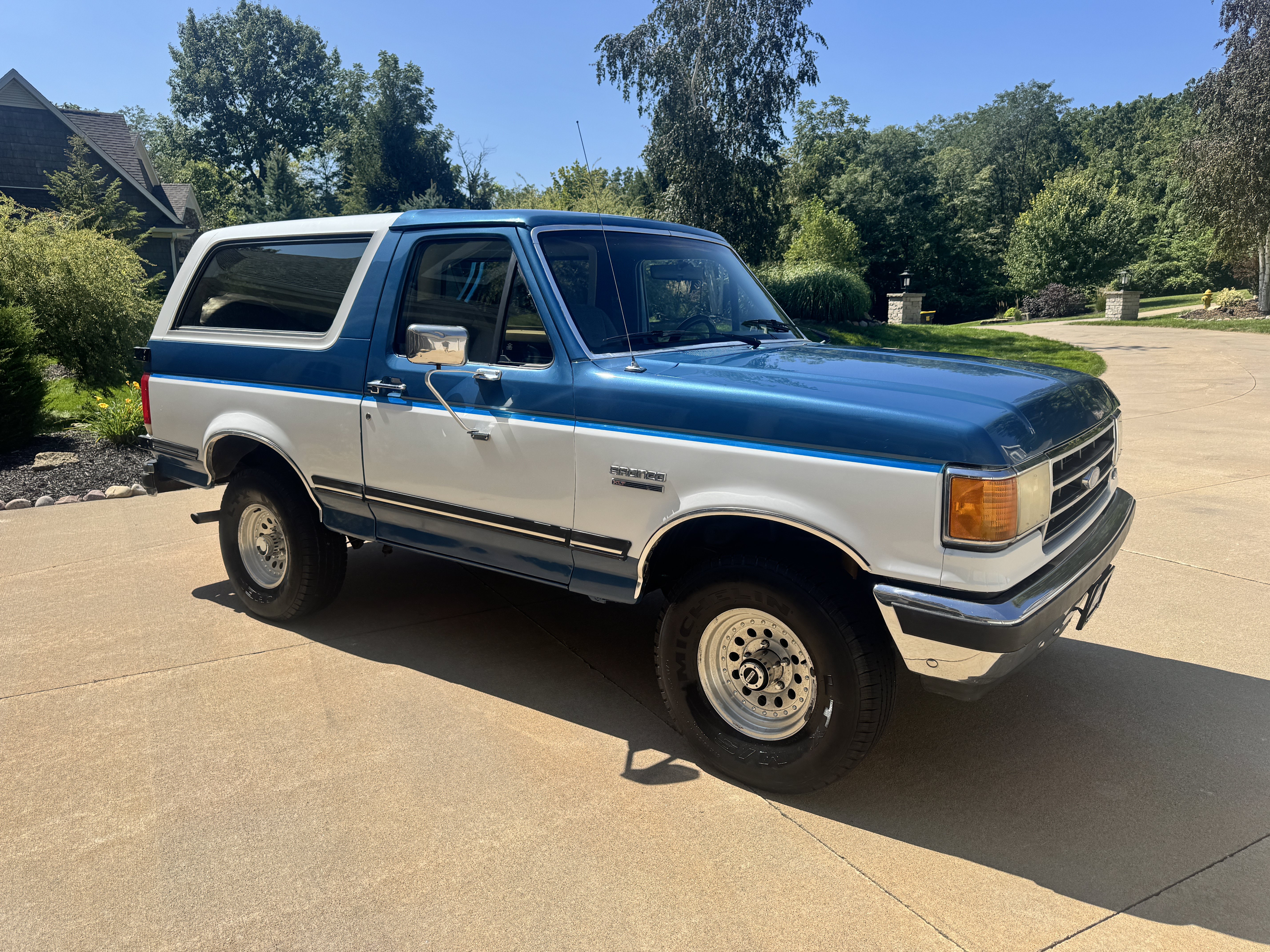 Used 1989 Ford Bronco AWD/4WD image 6