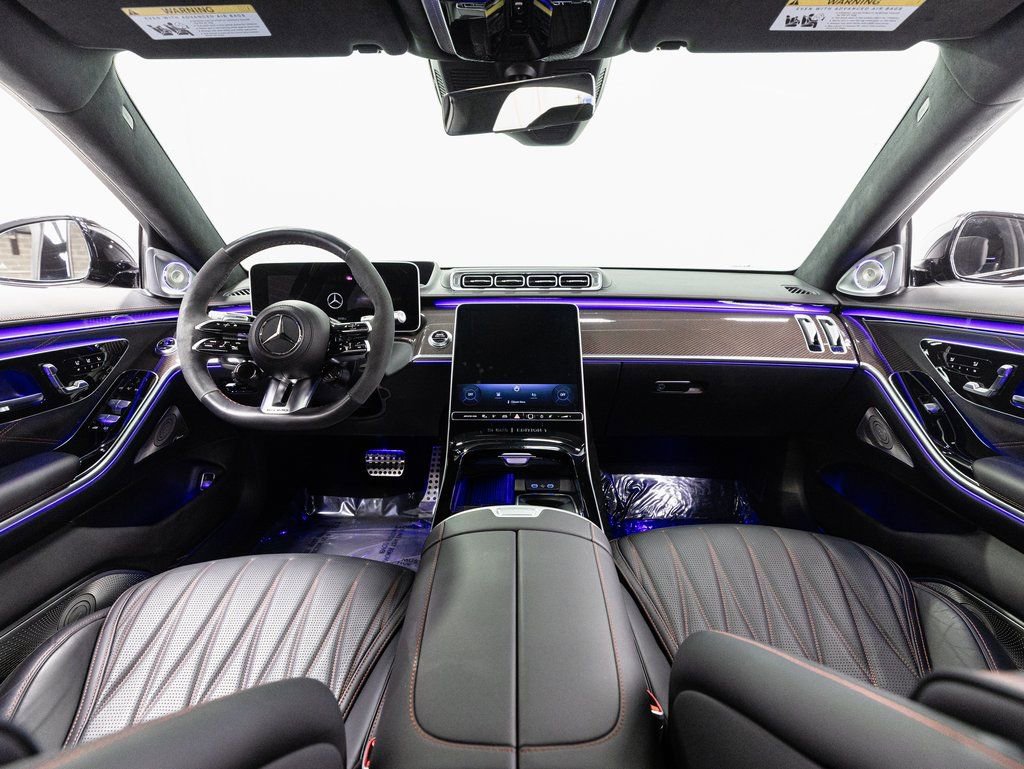 Used 2024 Mercedes-Benz S 63 AMG S w/ Rear Seat Package image 28