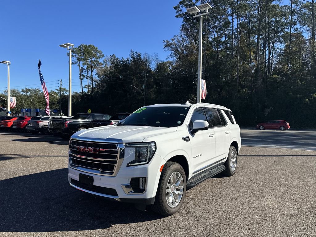 Used 2022 GMC Yukon SLT w/ SLT Premium Package image 12
