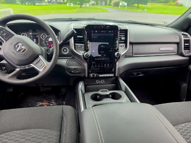 New 2026 RAM 3500 Big Horn AWD/4WD image 11