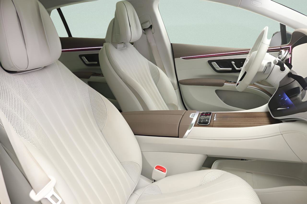 Certified 2023 Mercedes-Benz EQS 580 4MATIC Sedan image 28