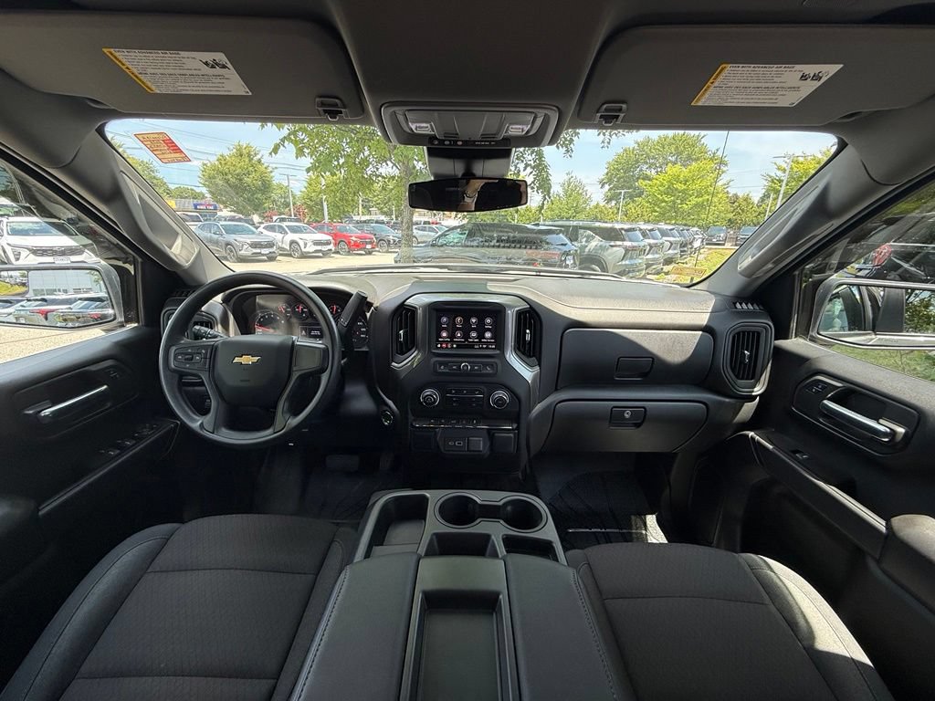 Used 2026 Chevrolet Silverado 1500 Custom w/ LPO, Dark Essentials Package AWD/4WD image 30