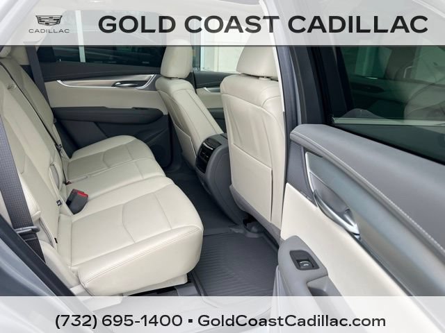 Used 2024 Cadillac XT5 Premium Luxury w/ LPO, Floor Liner Package AWD/4WD image 8