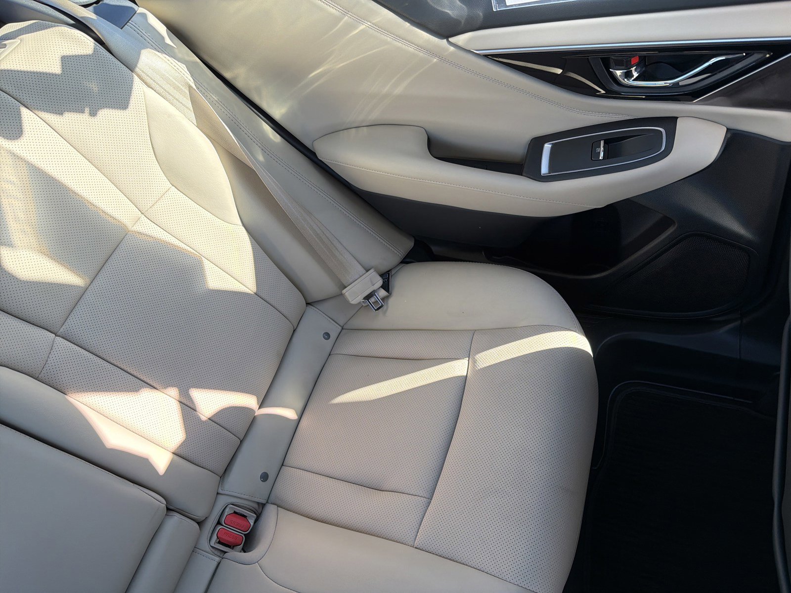 Used 2025 Subaru Legacy Limited image 14