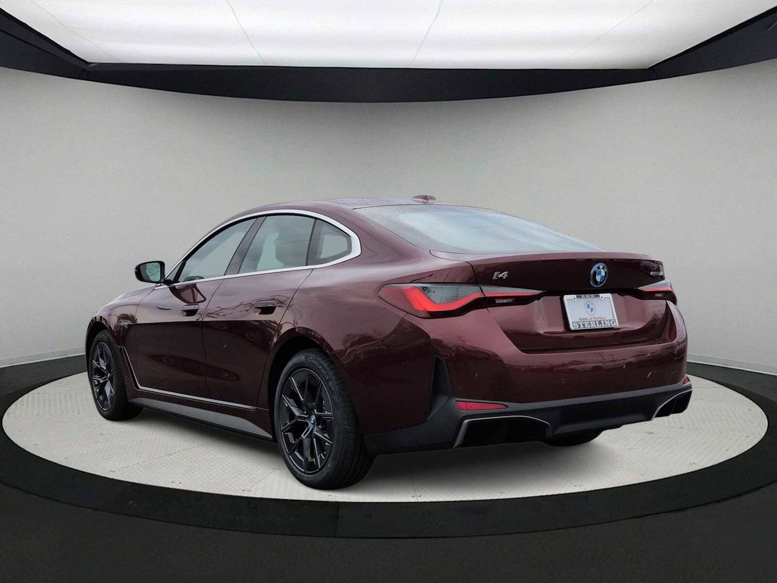 Certified 2023 BMW i4 eDrive35 image 6