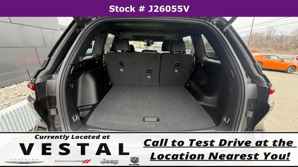 New 2026 Jeep Grand Cherokee Altitude image 25