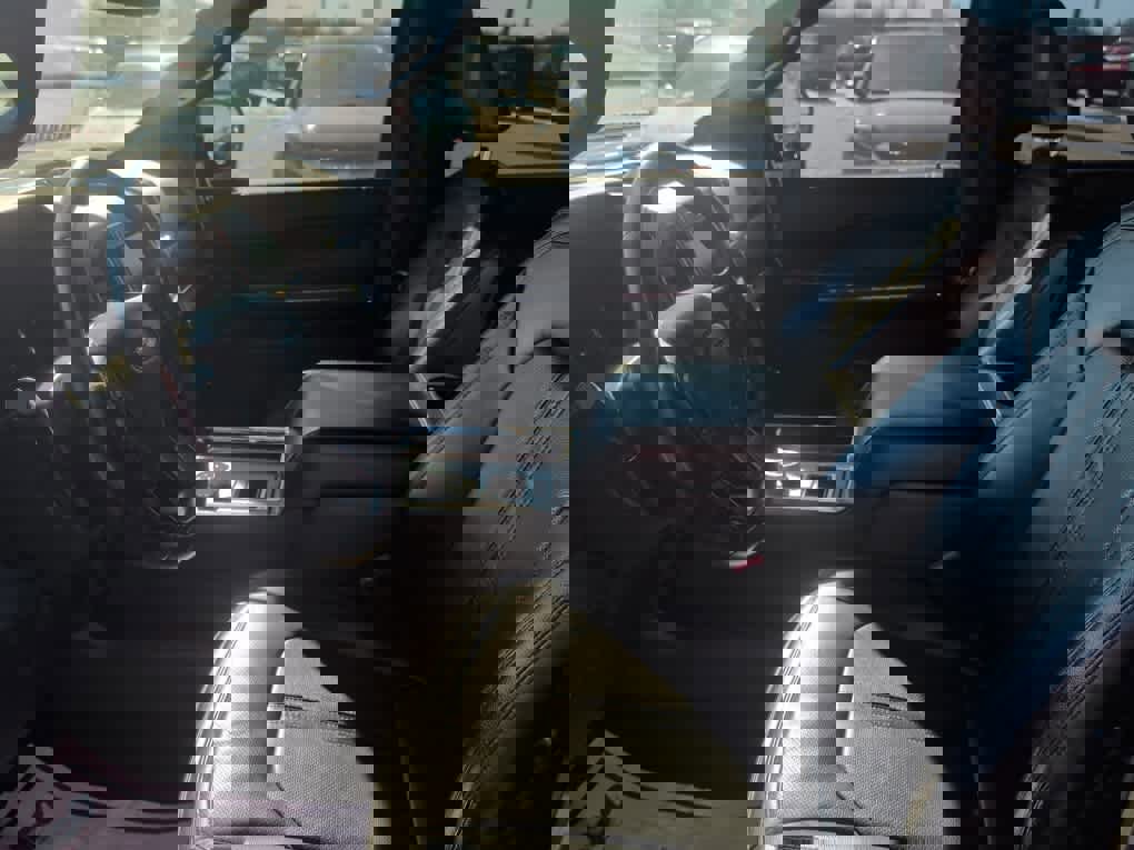 Used 2021 Ford Expedition Limited image 16