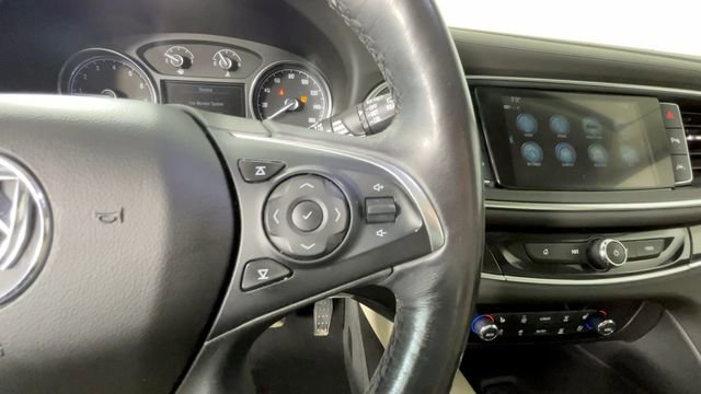 Used 2018 Buick Enclave Premium w/ Experience Buick Package FWD image 27