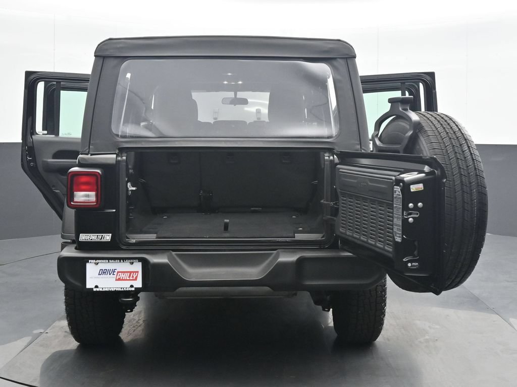 Used 2022 Jeep Wrangler Unlimited Sport AWD/4WD image 34